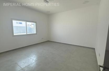 Warehouse - Studio - 2 Bathrooms for rent in Al Jurf Industrial 3 - Al Jurf Industrial - Ajman