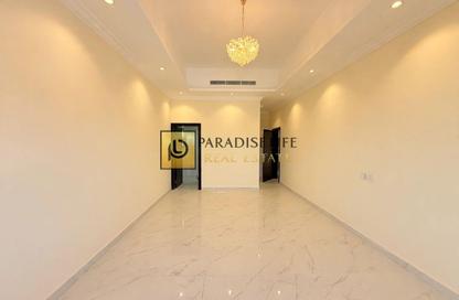 Villa - 4 Bedrooms - 5 Bathrooms for rent in Mirdif Villas - Mirdif - Dubai