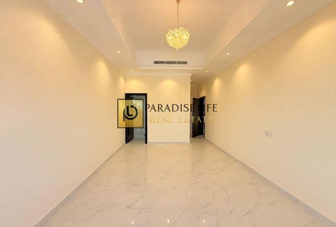 135652315 - Property Image 3