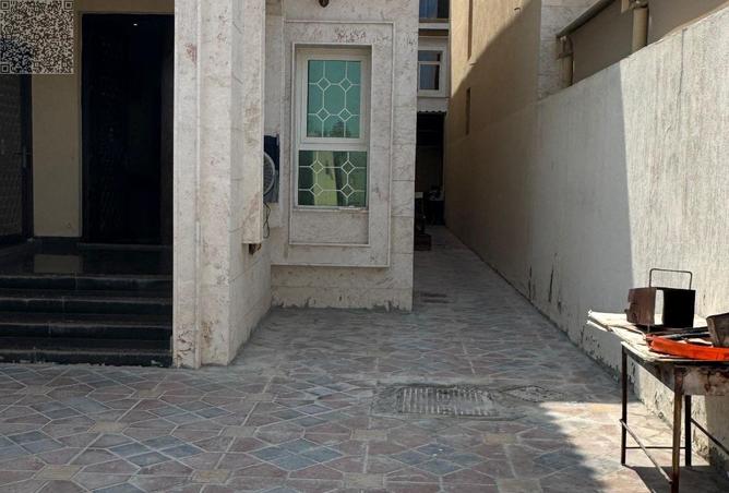 127472880 - Property Main Image