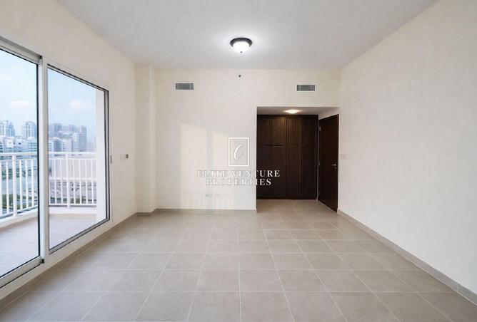 56127540 - صورة العقار 3