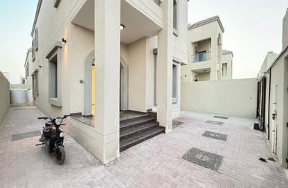 Villa - 4 - 6 for sale in Al Helio 1 - Al Helio - Ajman