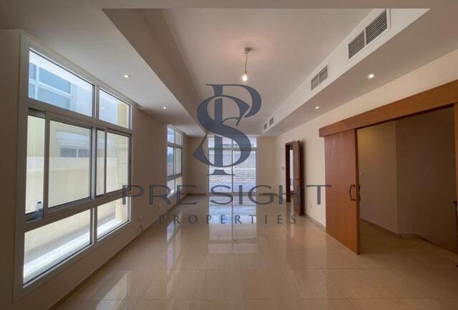 68273085 - صورة العقار 2