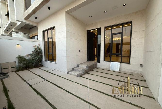 127491804 - Property Image 2