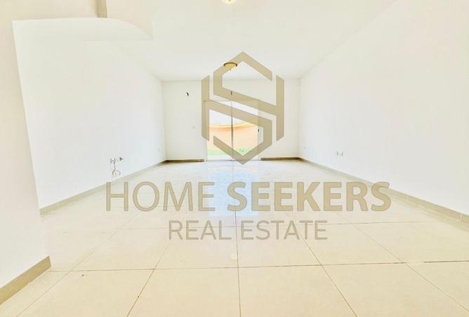 68277130 - Property Image 3