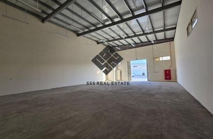 Warehouse - Studio for rent in Umm Dir - Umm Al Quwain