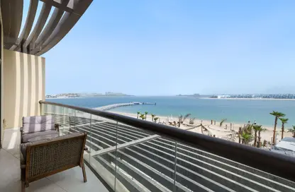 Apartment - Studio - 1 Bathroom for rent in Club Vista Mare - Palm Jumeirah - Dubai