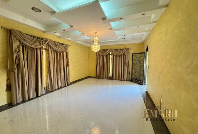 81958516 - Property Image 3