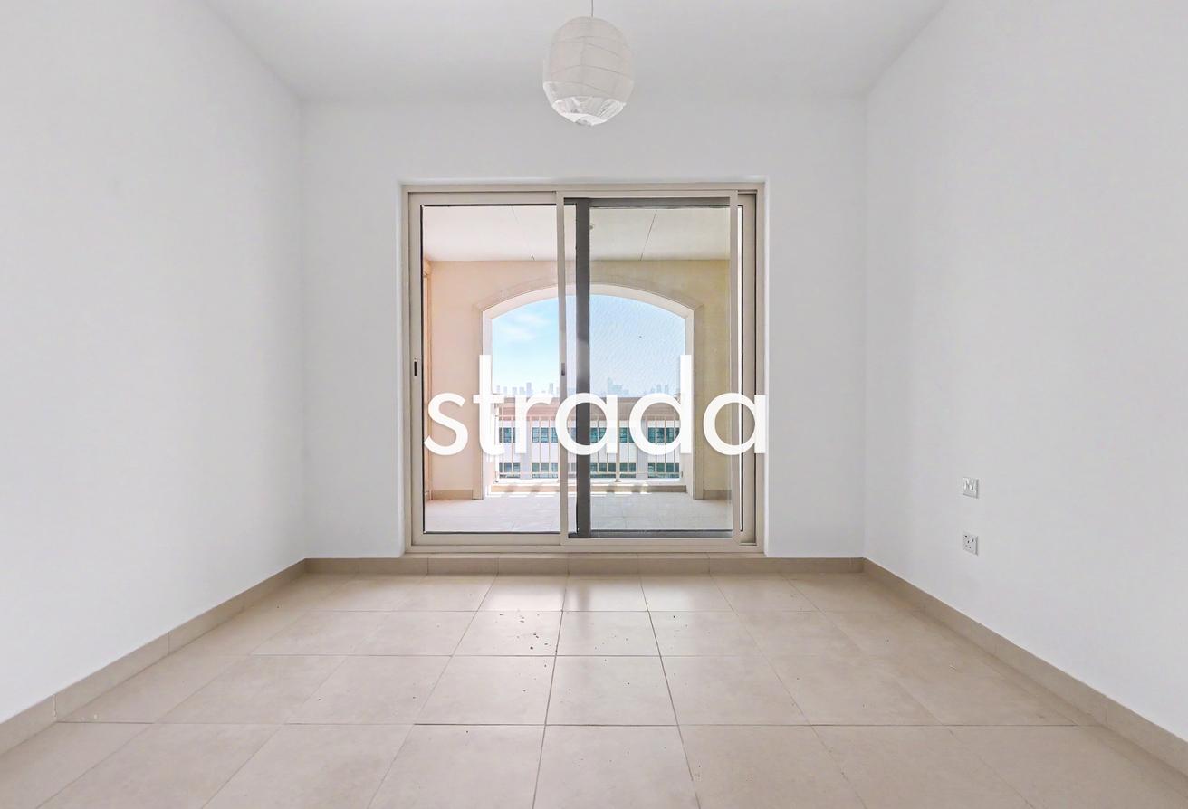 Well maintained | Unfurnished | Chiller free photo 15