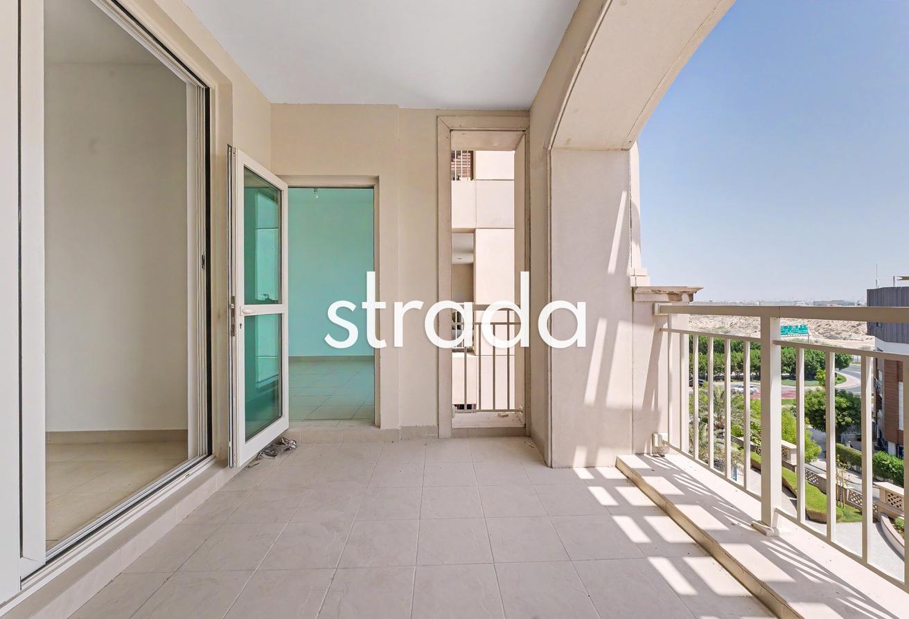 Well maintained | Unfurnished | Chiller free photo 19
