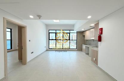 Apartment - 1 Bedroom - 2 Bathrooms for rent in Karimian 3 - Jumeirah Garden City - Al Satwa - Dubai