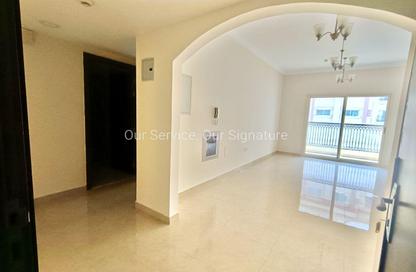 Apartment - 1 Bedroom - 2 Bathrooms for rent in New Al Taawun Road - Al Taawun - Sharjah
