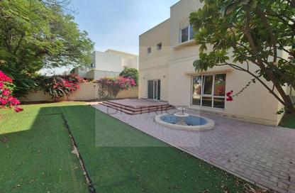 Villa - 3 Bedrooms - 4 Bathrooms for rent in Meadows 9 - Meadows - Dubai