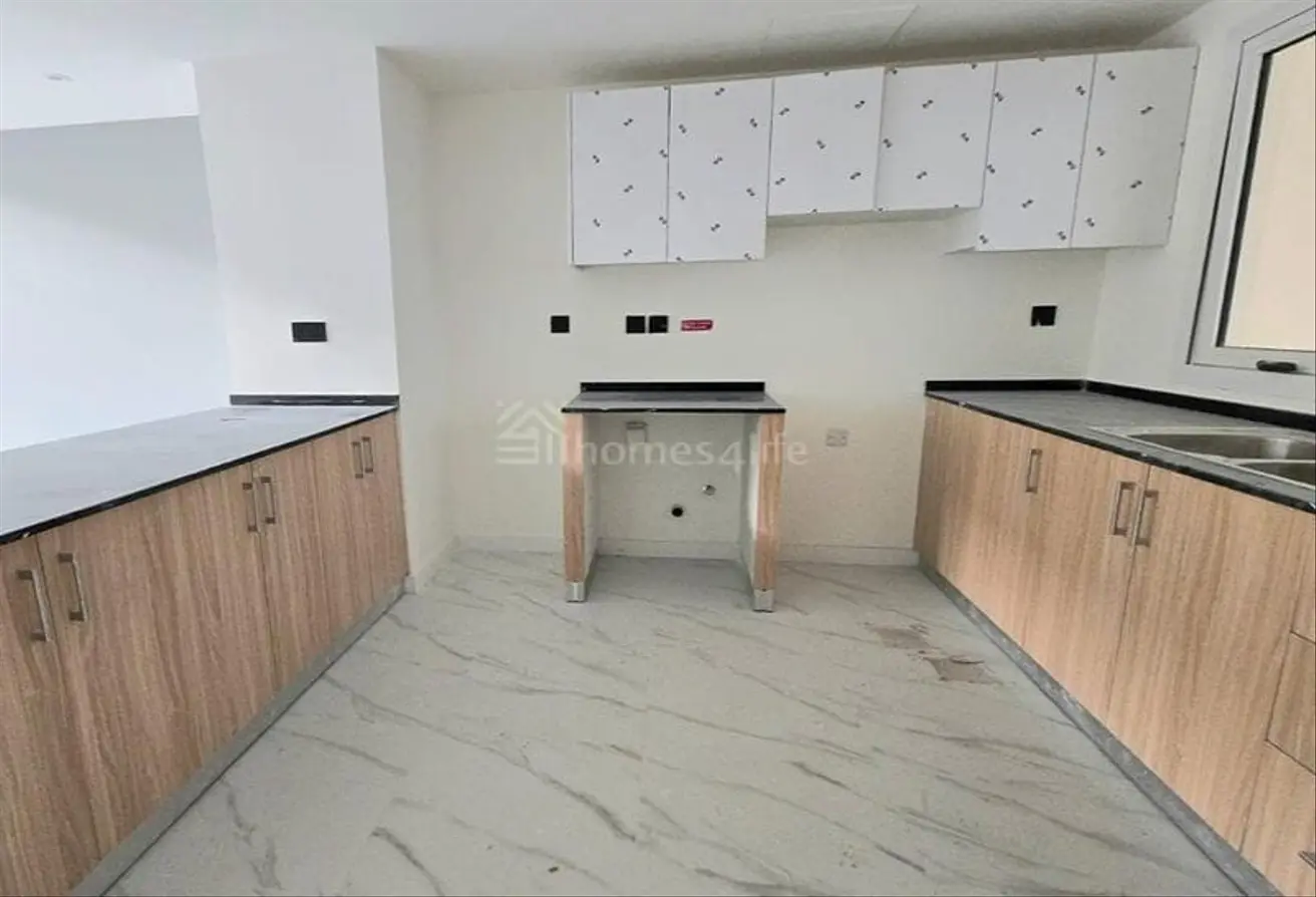 155085376 - Property Main Image