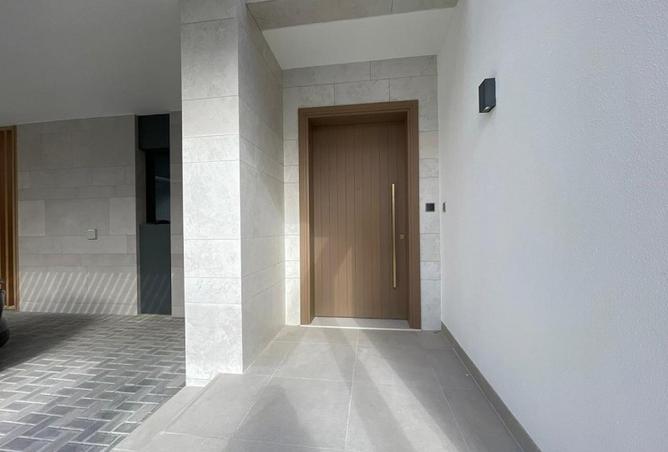 53604153 - Property Image 2