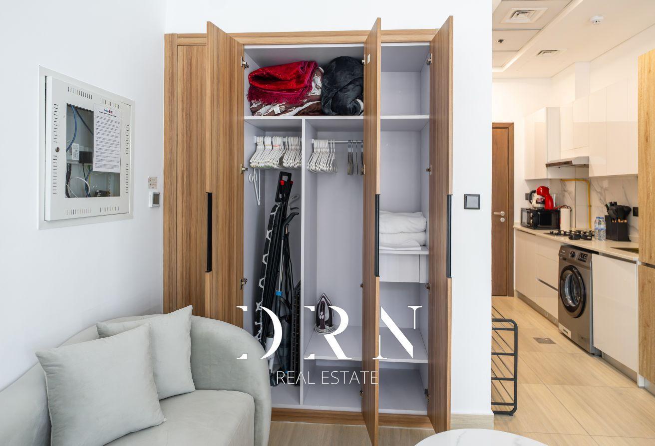 Fully Furnished | Functional Studio | Ready photo 11