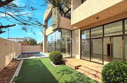 فيلا - 5 غرف نوم - 6 حمامات للايجار في فلل جميرا 3 - جميرا 3 - جميرا - دبي