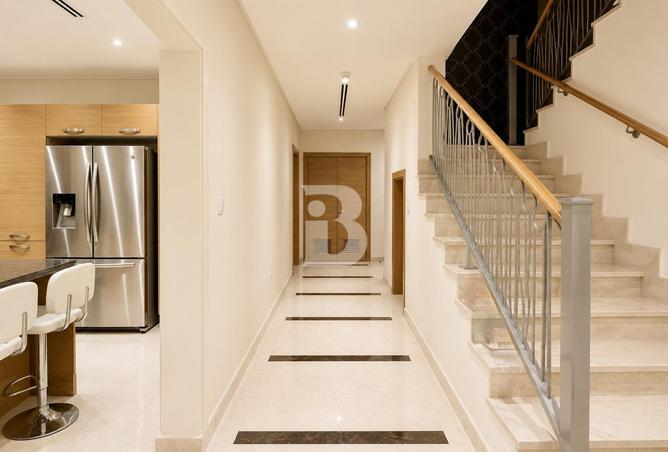 94017542 - Property Image 2