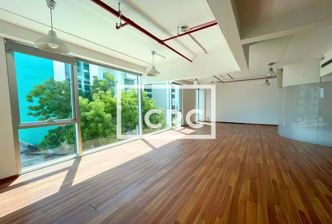 97802073 - Property Image 2