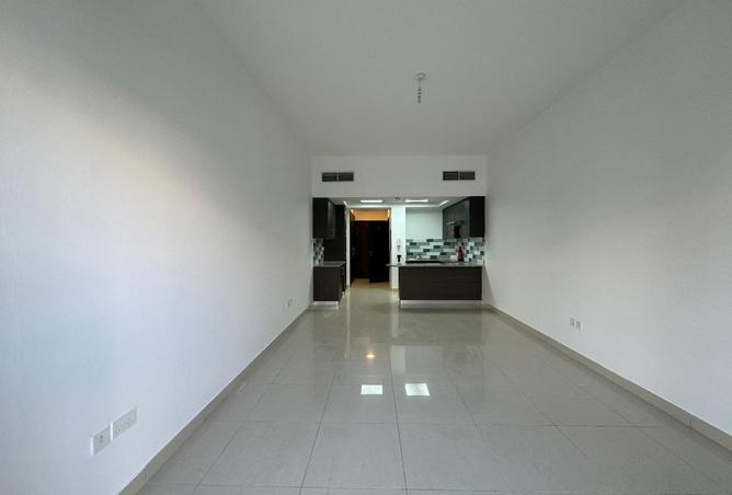 53585803 - صورة العقار 2