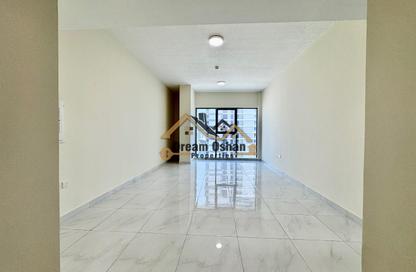 Apartment - 2 - 3 for rent in Hoor 18 - Al Jaddaf - Dubai Apartment - 2 - 3 for rent in Hoor 18 - Al Jaddaf - Dubai