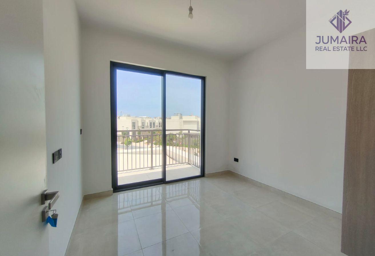 2 BR VILA Steps from Pool, Gym & Kids’ Area,BEACH