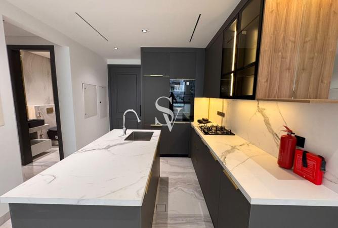 113263837 - Property Image 3