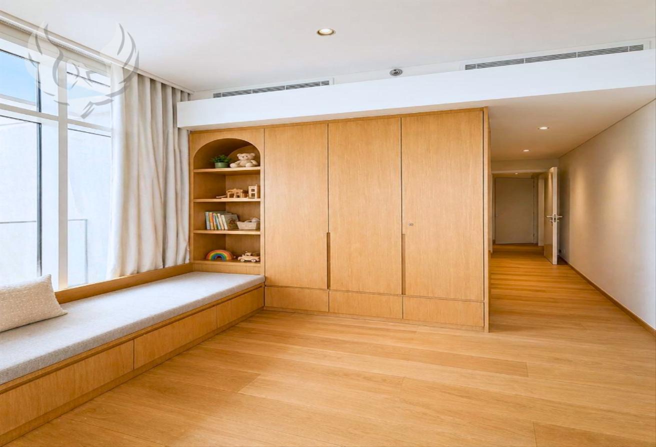 Executive Apt. | High Ceiling | Golf Course View photo 6