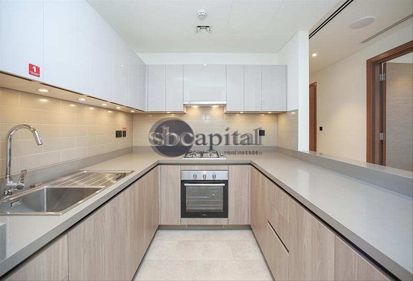 READY TO MOVE|UNIQUE LAYOUT WITH A LARGE TERRACE photo 17