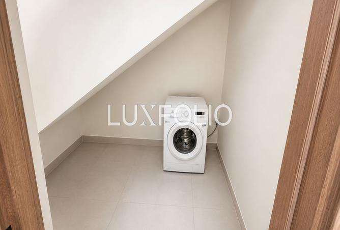 144625023 - Property Image 3