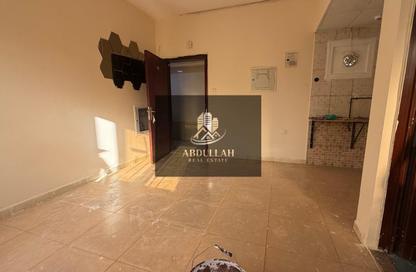 Apartment - Studio - 1 Bathroom for rent in Muwaileh 29 Building - Muwaileh - Sharjah