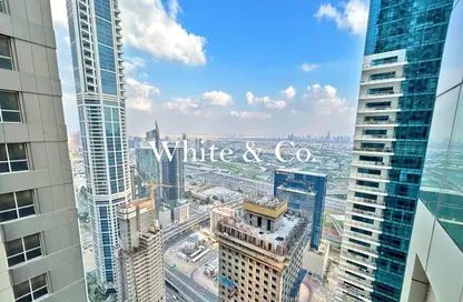 Apartment - 3 Bedrooms - 3 Bathrooms for sale in Marina Pinnacle - Dubai Marina - Dubai