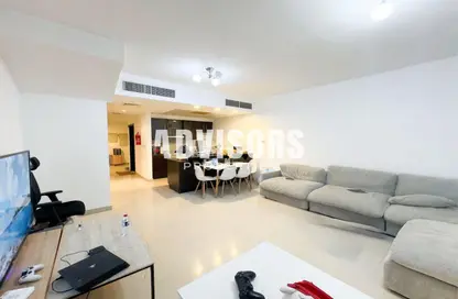 دوبلكس - 2 غرف نوم - 3 حمامات للبيع في طراز منطقة  البحر المتوسط - فيلات الريف - الريف - أبوظبي