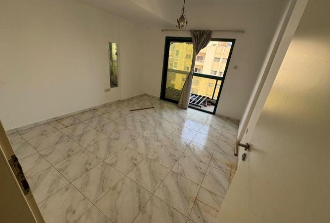 87048119 - صورة العقار 2