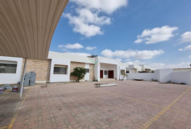 75780859 - Property Image 2