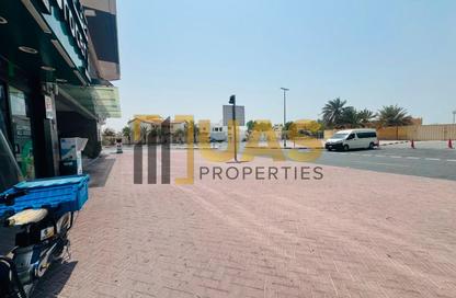 Shop - Studio for rent in Al Khair 3 - Al Satwa - Dubai