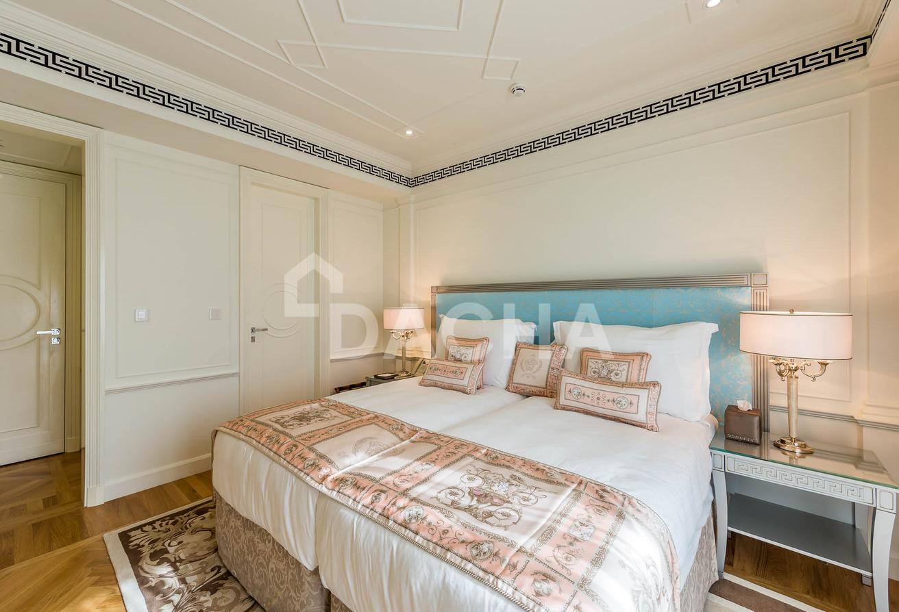 Luxury Furnished 3 Bed | Versace | Vacant photo 10