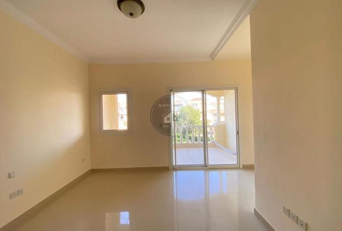 71115223 - Property Image 2