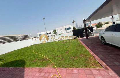 Villa - 3 Bedrooms - 5 Bathrooms for rent in Jumeirah 2 Villas - Jumeirah 2 - Jumeirah - Dubai