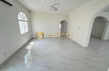 Villa - 3 Bedrooms - 5 Bathrooms for rent in Jumeirah 2 Villas - Jumeirah 2 - Jumeirah - Dubai