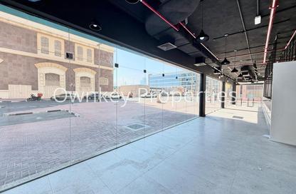 Shop - Studio - 2 Bathrooms for rent in Hessa Home Building - Oud Metha - Bur Dubai - Dubai