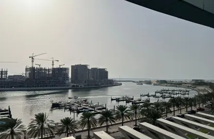 شقة - 2 غرف نوم - 4 حمامات للايجار في كورنيش الخان - الخان - الشارقة