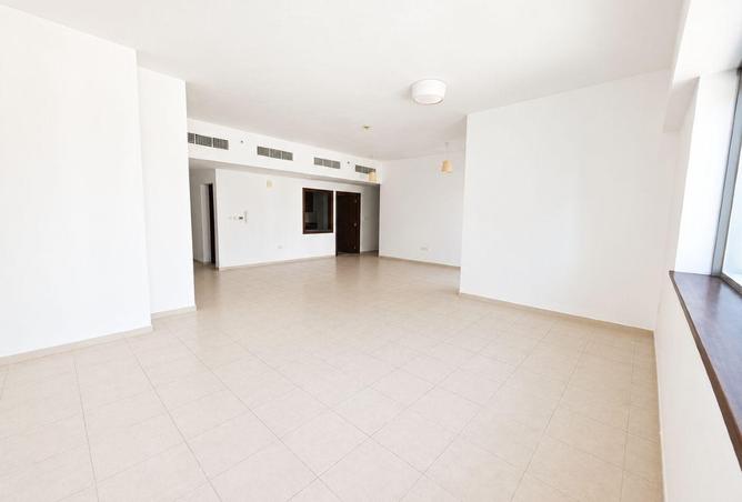 100832983 - Property Image 3