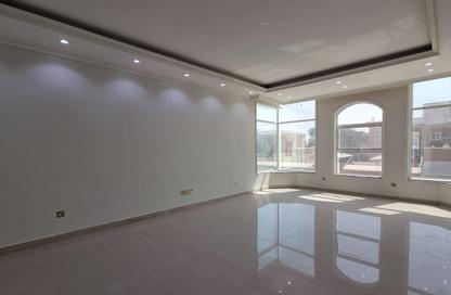 Villa - 5 Bedrooms - 7 Bathrooms for rent in Al Quoz 2 - Al Quoz - Dubai Villa - 5 Bedrooms - 7 Bathrooms for rent in Al Quoz 2 - Al Quoz - Dubai