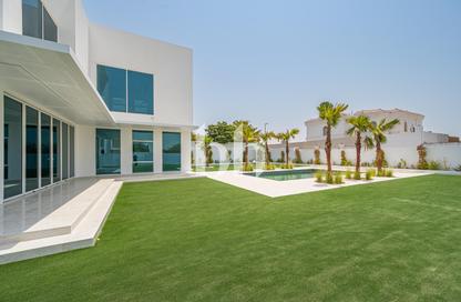 Villa - 4 Bedrooms - 5 Bathrooms for rent in Nad Al Sheba 4 - Nad Al Sheba - Dubai