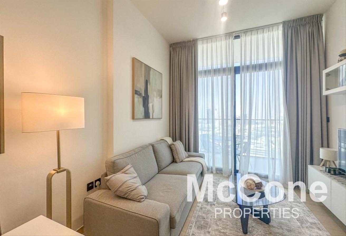 High Floor | Available | Luxury Finishing photo 5