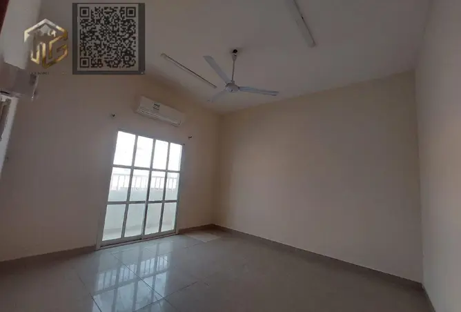 128854463 - Property Image 2