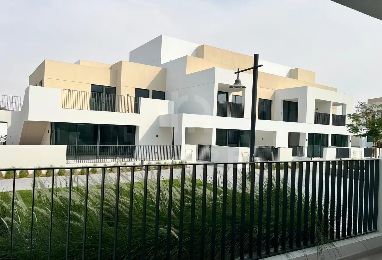 166539426 - Property Main Image