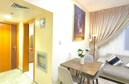 Apartment - 1 Bedroom - 1 Bathroom for rent in Qasimia 10 building - Al Mahatta - Al Qasimia - Sharjah Apartment - 1 Bedroom - 1 Bathroom for rent in Qasimia 10 building - Al Mahatta - Al Qasimia - Sharjah
