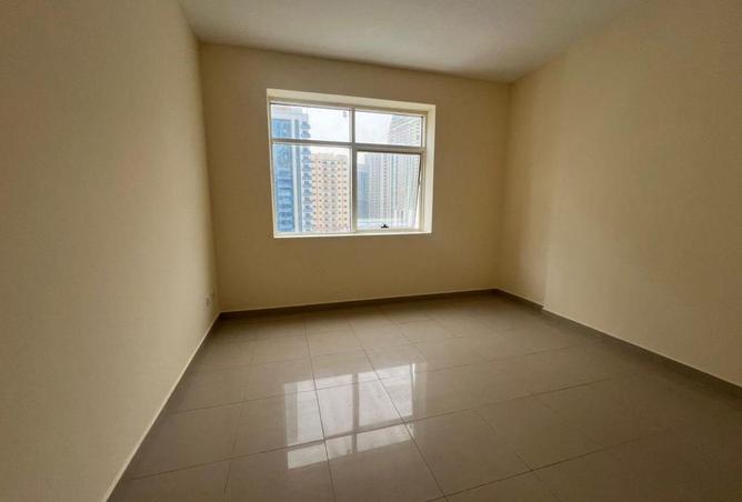 75402975 - Property Image 2